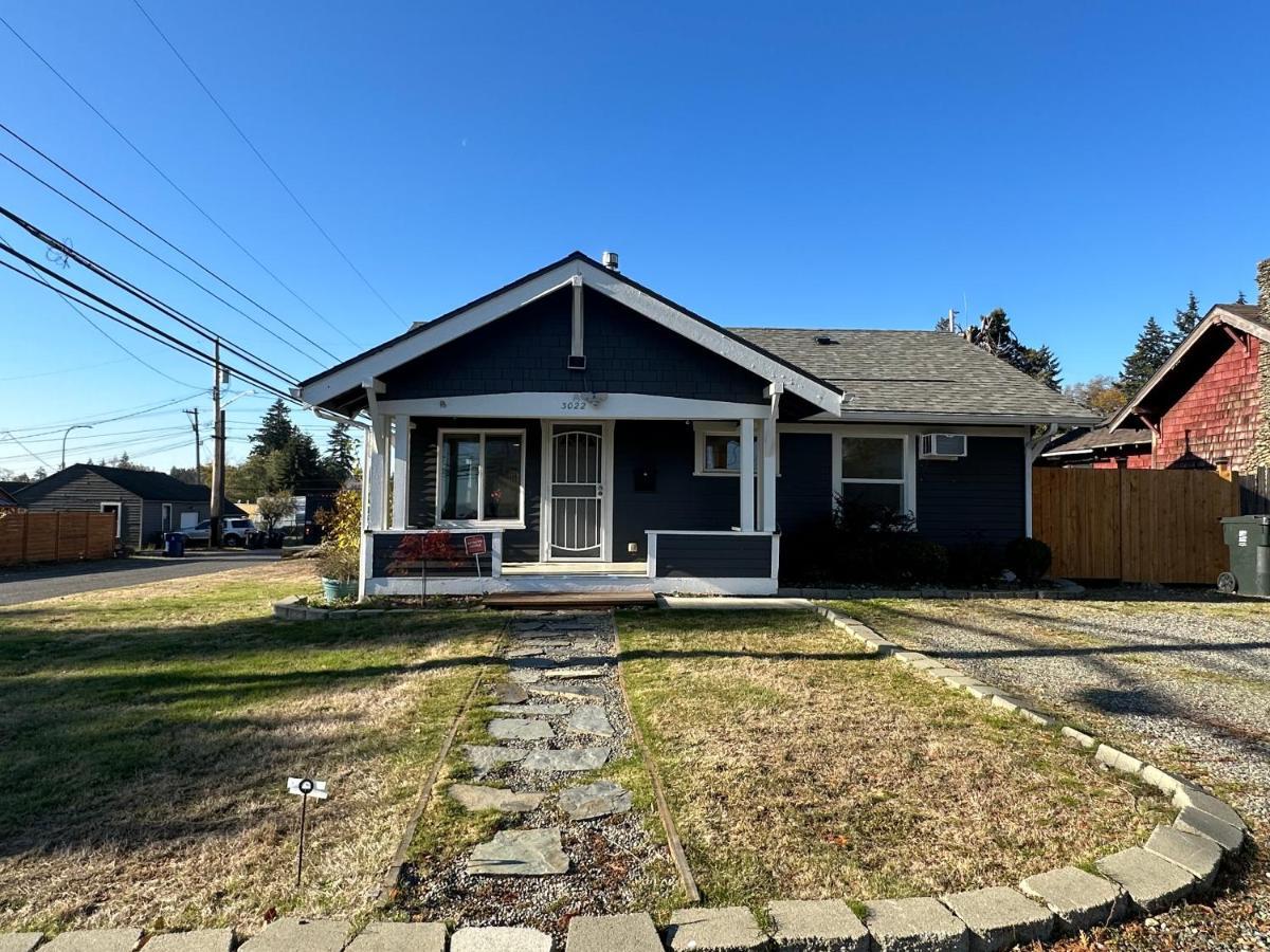 Cozy Home Conveniently Located With King Bed Τακόμα Εξωτερικό φωτογραφία